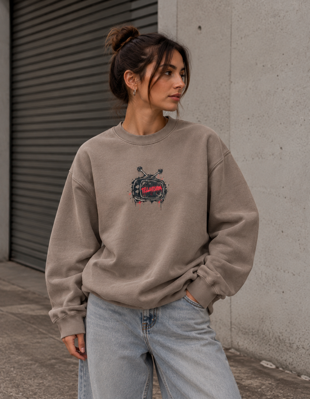 ADRACN® TELLAVISION Loose Fit Sweatshirt – Washed Taupe
